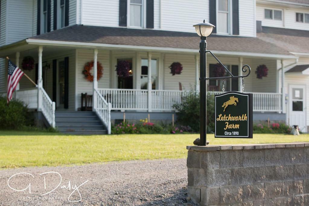 Letchworth Farm Hotel Nunda Exterior foto